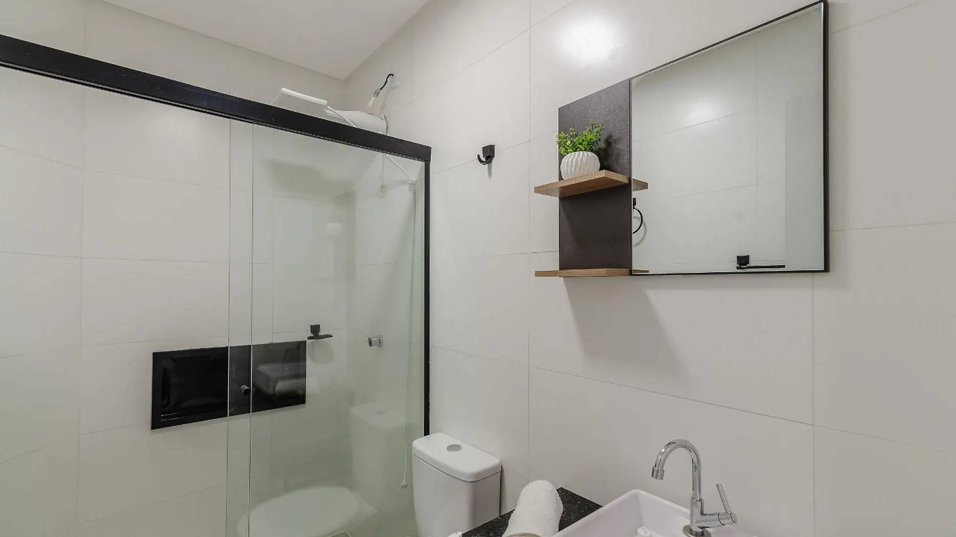Florianópolis Rrc - Condominio Proximo Ao Aeroporto 0*,  ברזיל